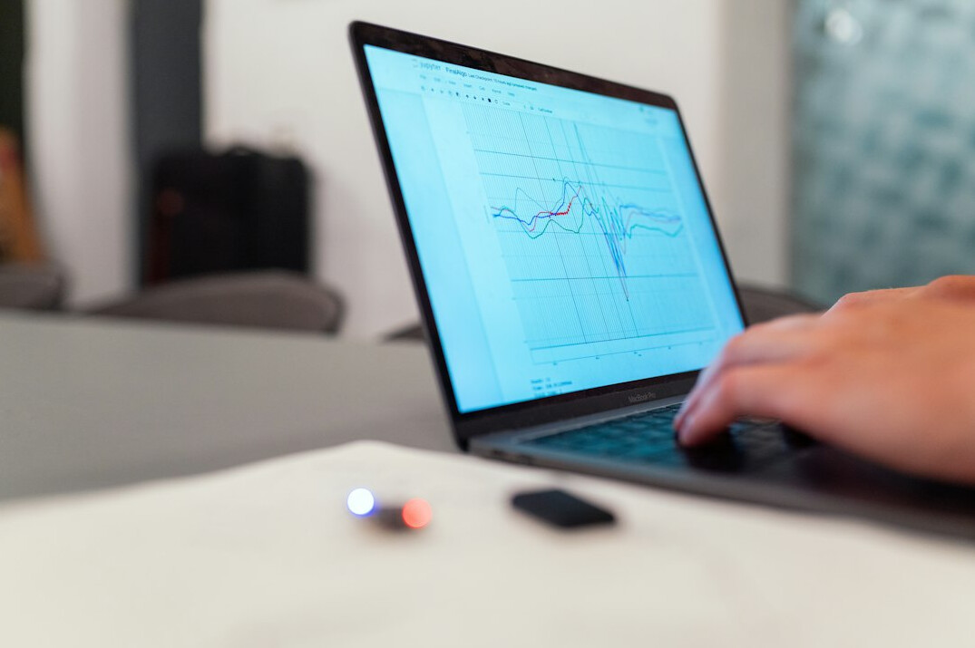 data analyst at computer